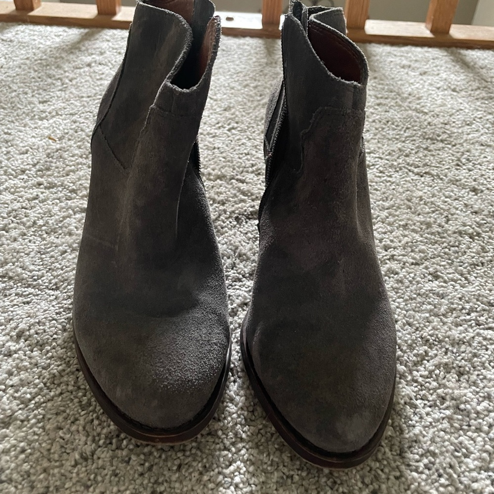 LuckyBrand Gray Suede Ankle Boots
